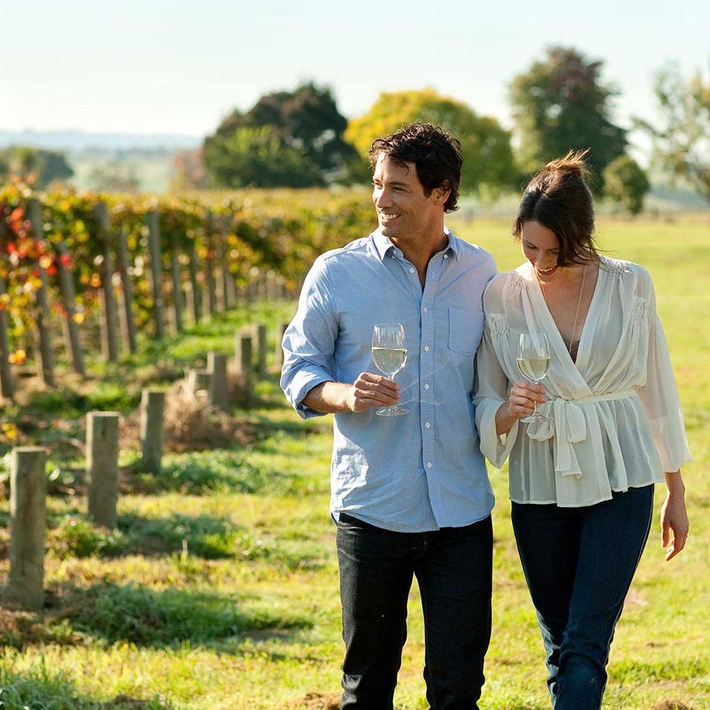 UNCORK ROMANCE